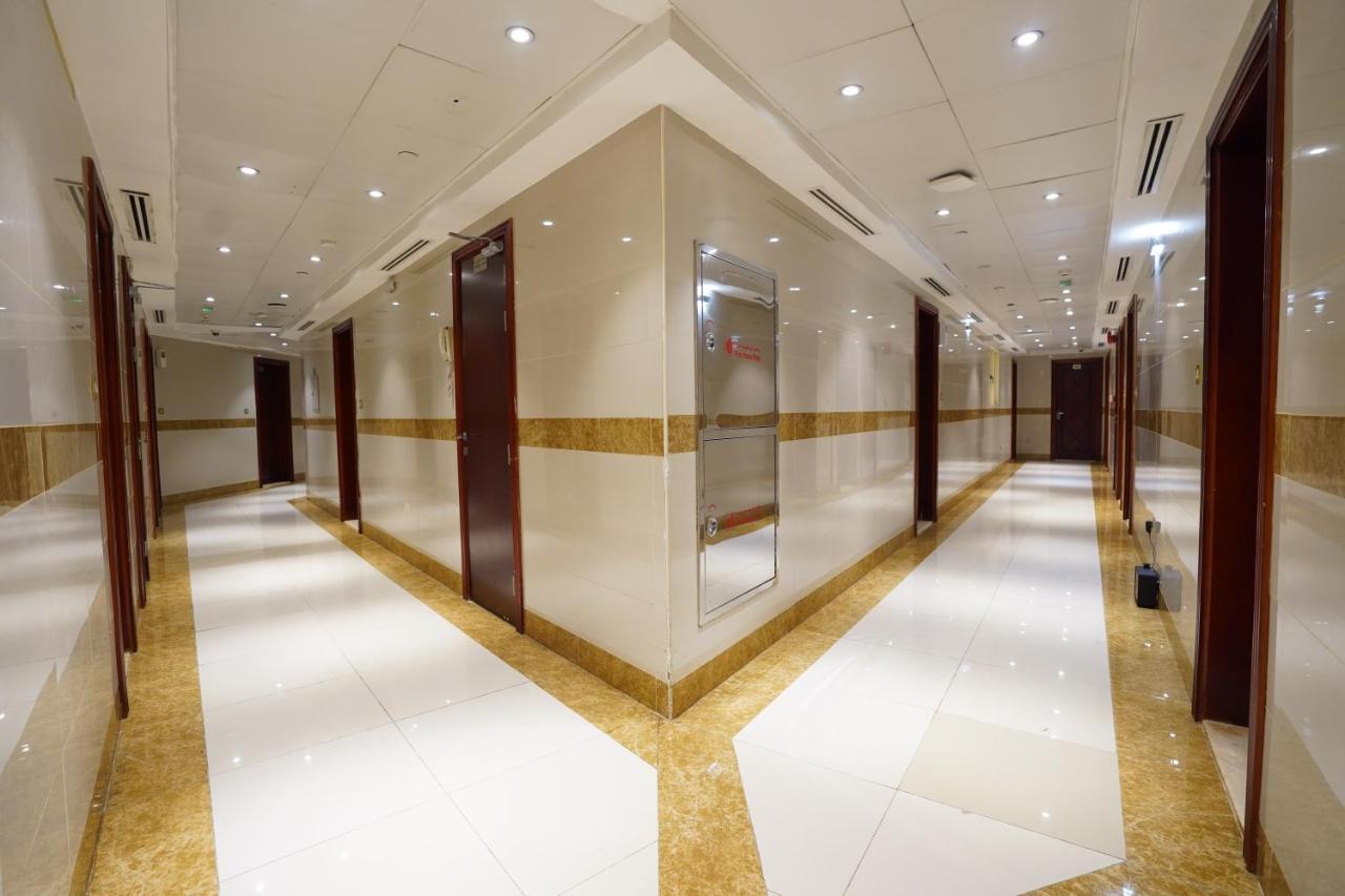 Cube Hotel Дубай Экстерьер фото