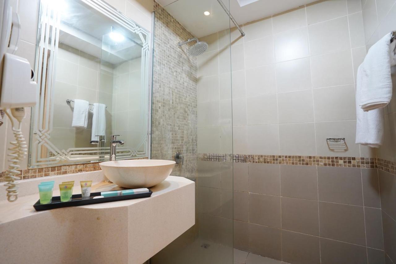 Cube Hotel Дубай Экстерьер фото